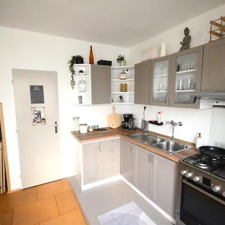 Rekreacny Dom Relax Blizko Snowlandu Apartment Valča