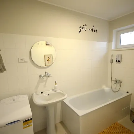 Rekreacny Dom Relax Blizko Snowlandu Lägenhet Valča