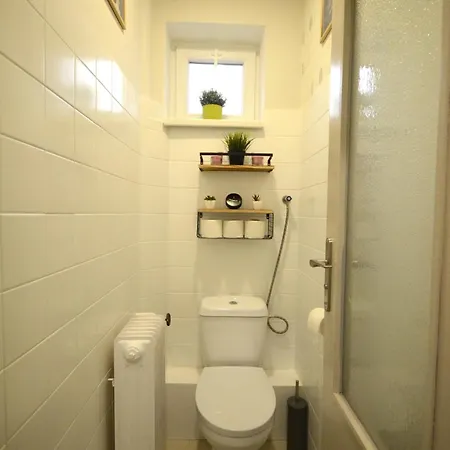 Rekreacny Dom Relax Blizko Snowlandu Apartment Valča